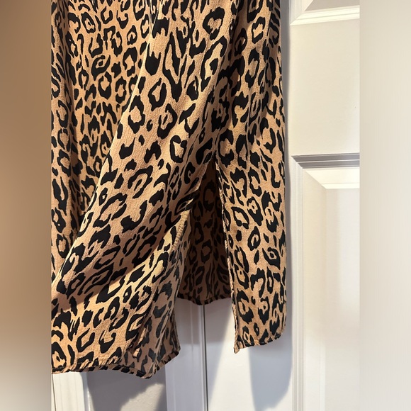 Anthropologie Mackenzie Mock Neck leopard print dress.🖤🐆 Size large. - Picture 7 of 9